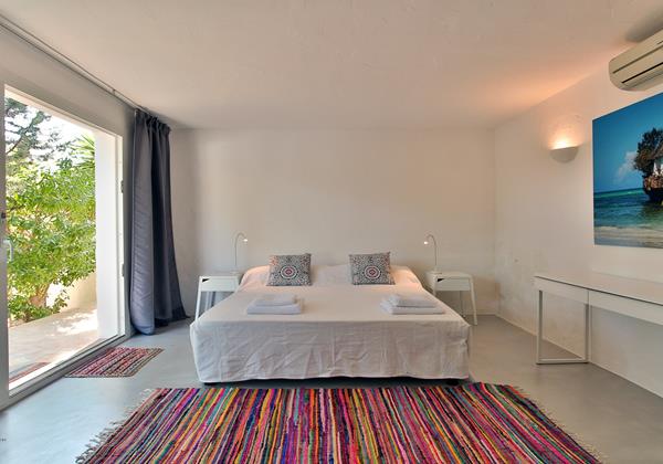 Villa Pacifica Ibiza 36 Guest Bedroom 1