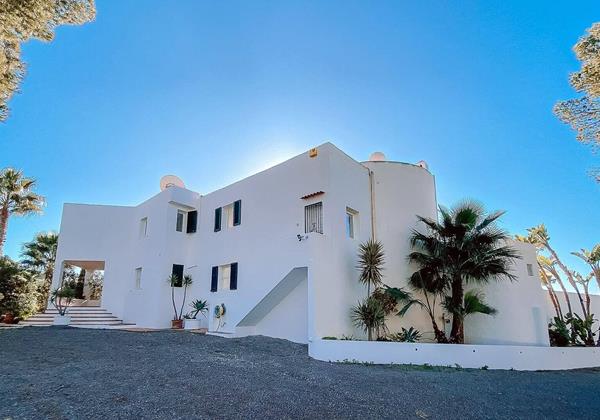 Villa Luna Blanca Ibiza 16