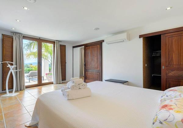 Villa Can Llosas De Dalt Ibiza 26 Min