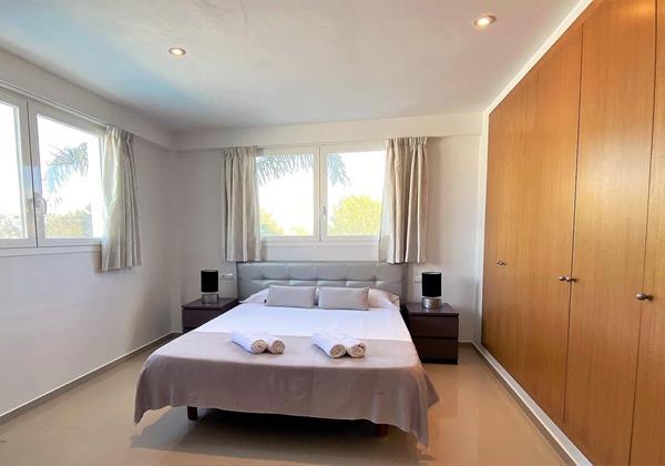 Villa Romeo Ibiza 22 Min