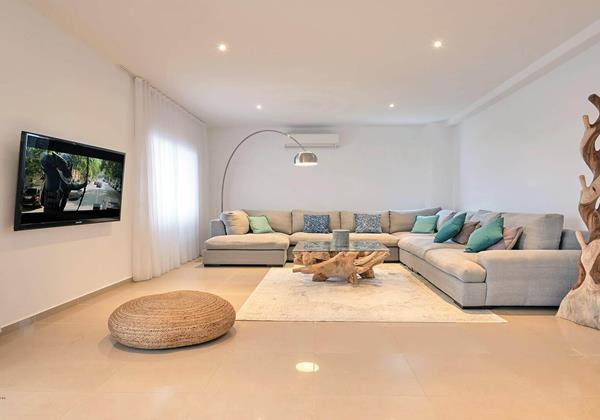 Villa Julieta Ibiza 26 Min