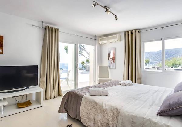 Villa Pearl Ibiza 26 Min