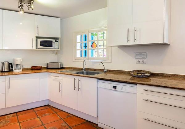 Villa Cigala Ibiza 18 Min