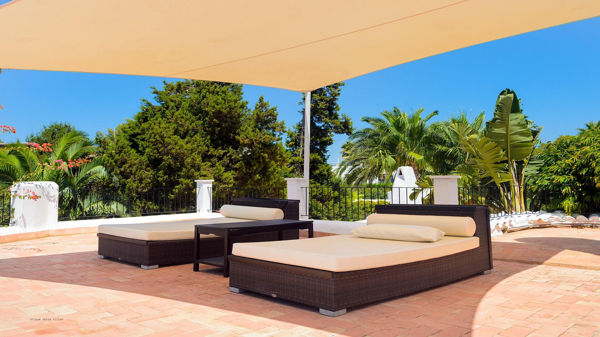 VILLA CIGALA IBIZA (Santa Eulalia) - Villas In Ibiza | Unique Ibiza Villas