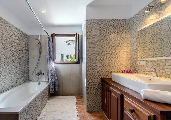 Villa Pranayama Ibiza 37 Min