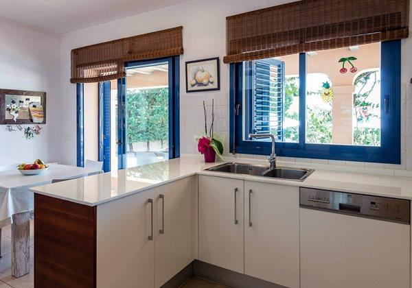 Villa Etruria Ibiza 22 Min