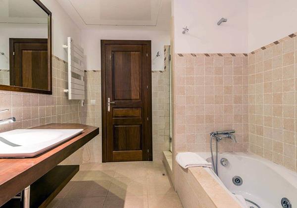 Villa Etruria Ibiza 32 Min