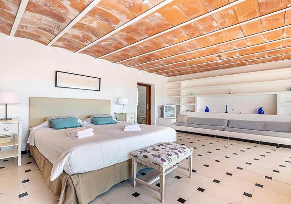 Can Anadi Ibiza 17 Min