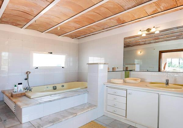 Can Anadi Ibiza 20 Min