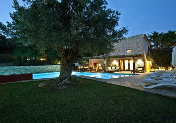 Villa La Encina Ibiza 2 Min