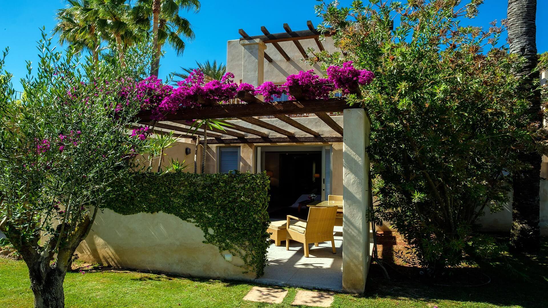 Can Lluc Garden Villa Suites Ibiza 1 Min