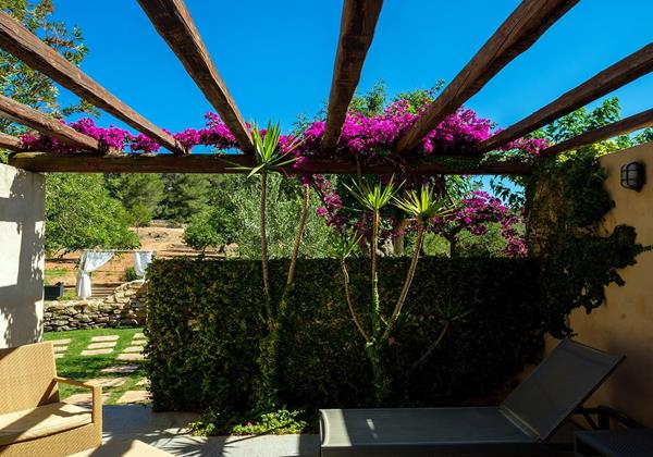 Can Lluc Garden Villa Suites Ibiza 5 Min