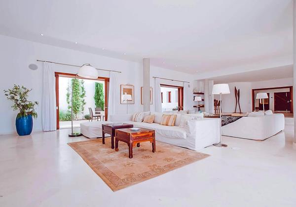 Villa Katherine Ibiza 16 Min