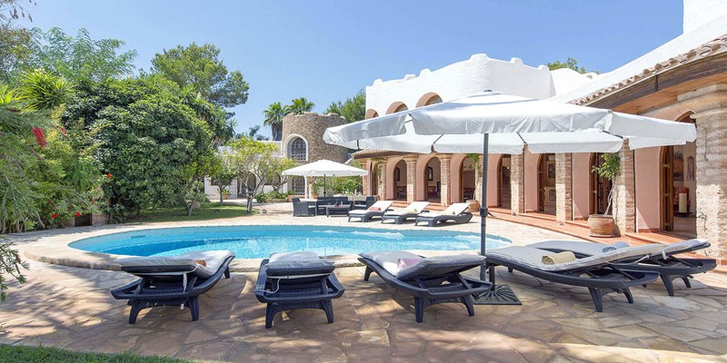 The Beach Villa 2