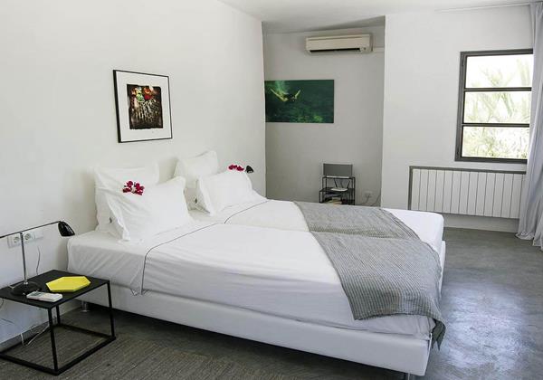 Can Salvador Ibiza 26 Min