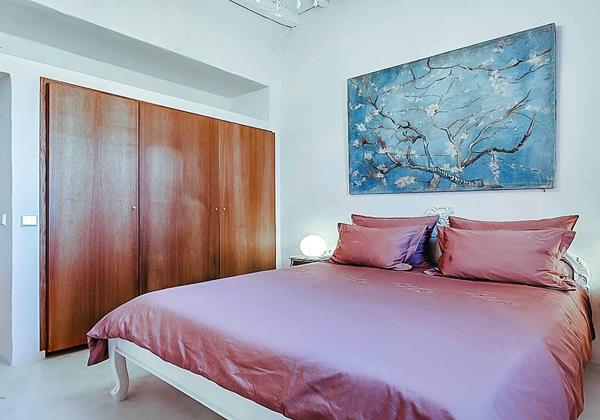 Can Elsa Ibiza 48 Min