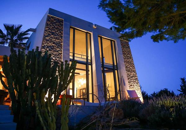 Can Milna Ibiza 15 Min