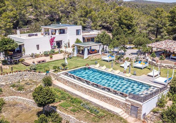 Can Savasana Ibiza 4 Min