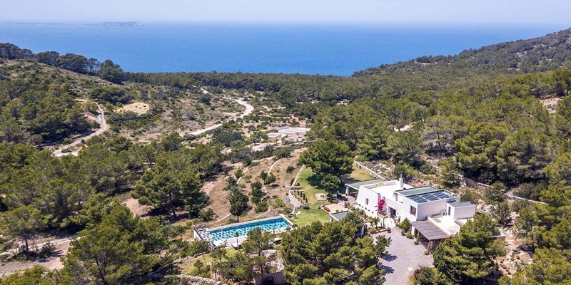 Can Savasana Ibiza 8 Min