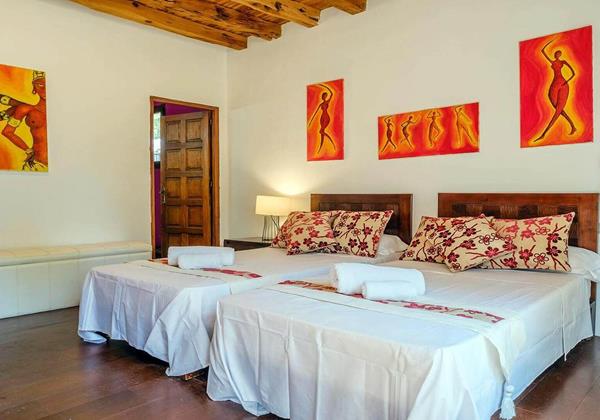 Can Savasana Ibiza 31 Min