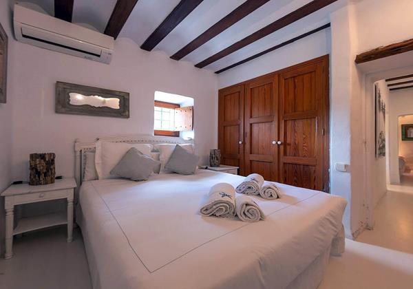 Villa Margo Ibiza 36Jpeg Min