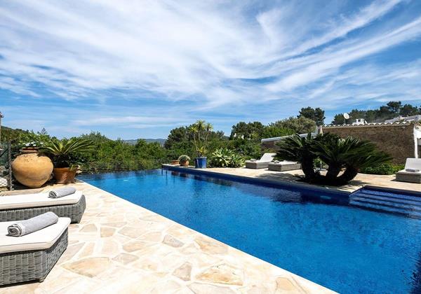 Finca Guerxonet Ibiza 1 Min