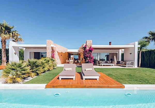 Can Elyza Ibiza 1 Min