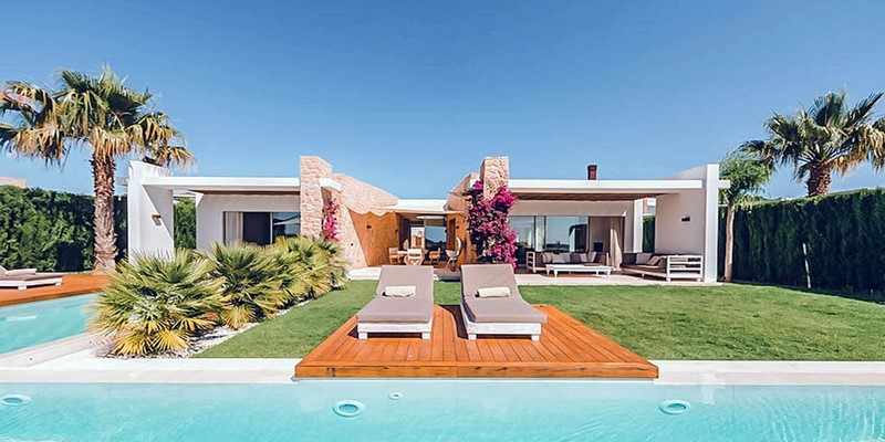 Can Elyza Ibiza 1 Min