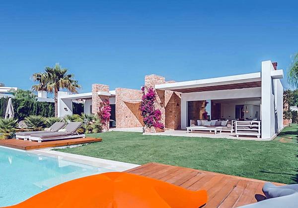 Can Elyza Ibiza 7 Min