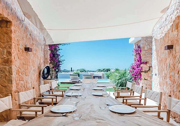 Can Elyza Ibiza 13 Min