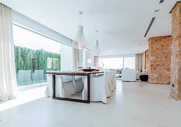 Can Elyza Ibiza 22 Min