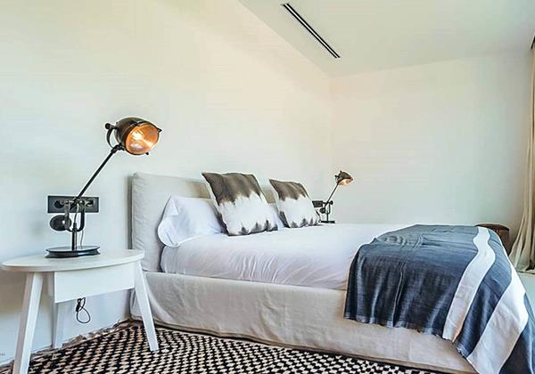 Can Elyza Ibiza 29 Min