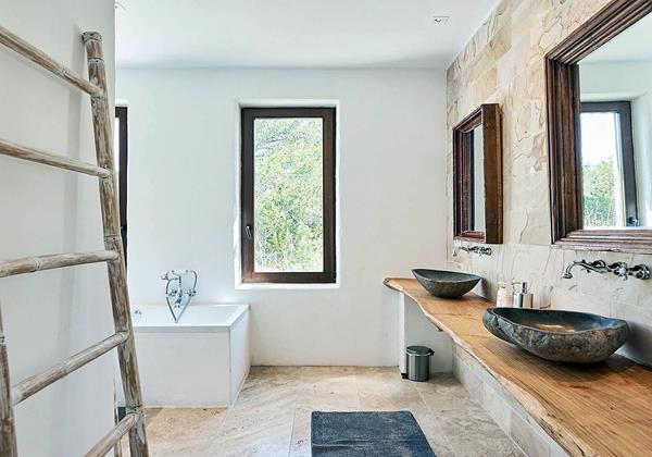 Villa Haisley Ibiza 47 Min