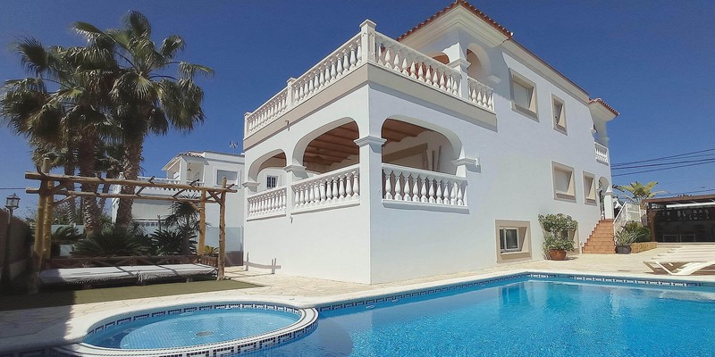 Villa Yellow Ibiza 2 Min