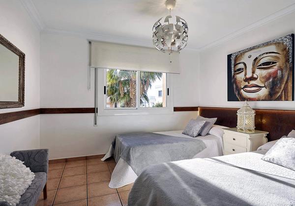 Villa Yellow Ibiza 25 Min