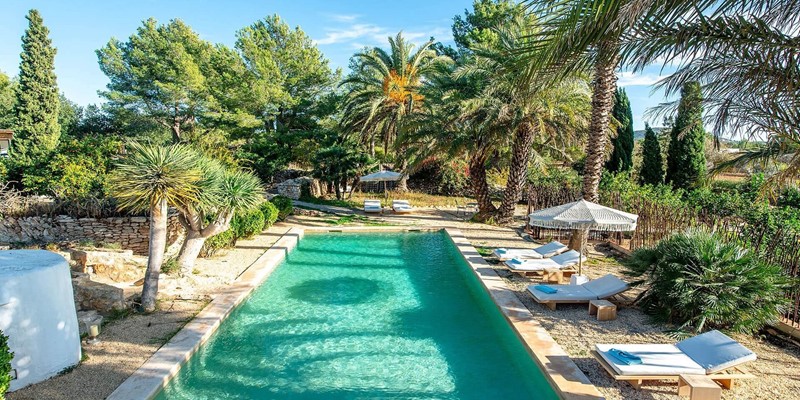 Can Amphorae Ibiza 4 Min