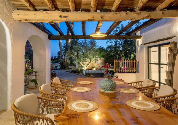 Can Amphorae Ibiza 33 Min