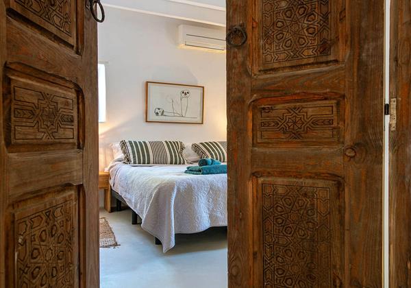 Can Amphorae Ibiza 59 Min