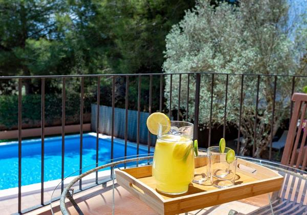 Villa Olivos Ibiza 11 Min