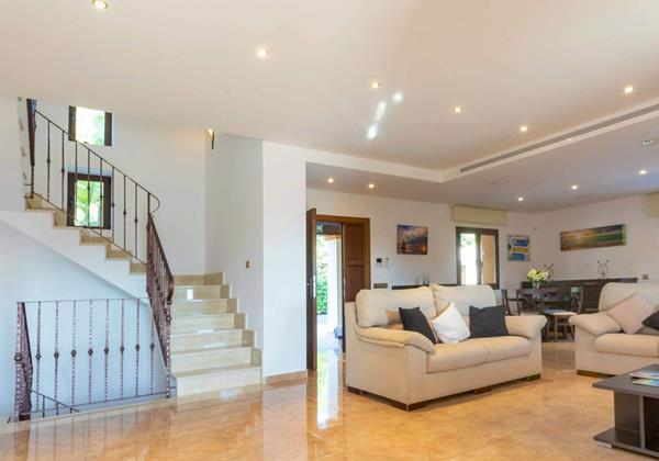 Villa Alexandra Ibiza 12 Min