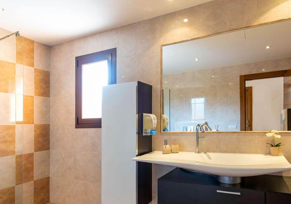 Villa Alexandra Ibiza 25 Min