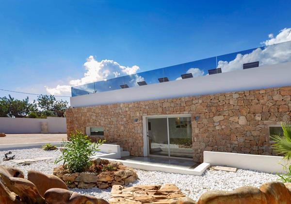 Villa Blanca Ibiza 8 Min