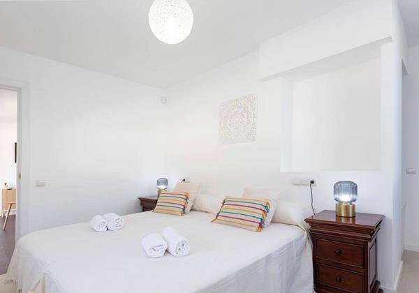 Villa Blanca Ibiza 32 Min