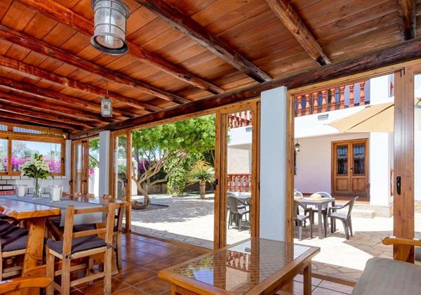 Villa Mali Ibiza 23 Min