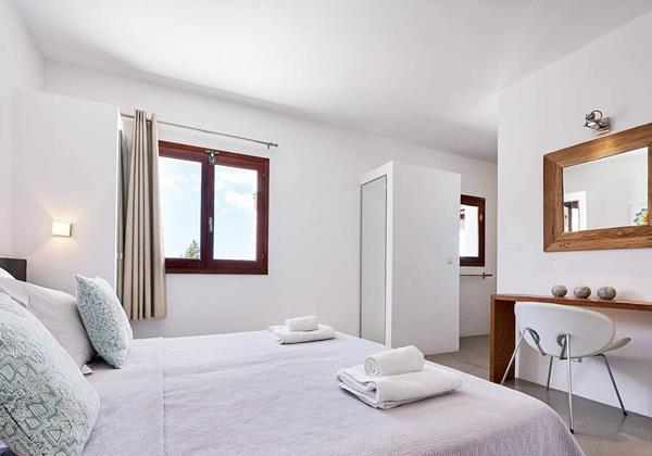 Villa Angela Ibiza 26 Min