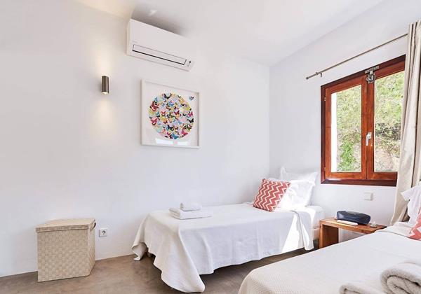 Villa Angela Ibiza 28 Min