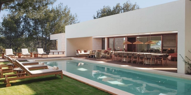 1 Aurea Ibiza Swimming Pool 4 Min