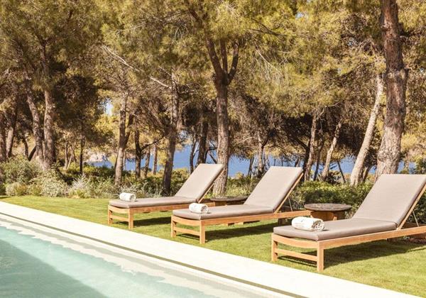 3 Aurea Ibiza Swimming Pool 2 Min