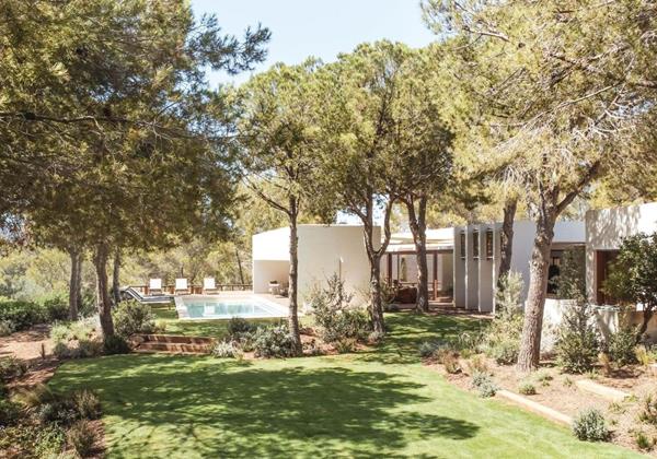 10 Aurea Ibiza Outdoor 1 Min