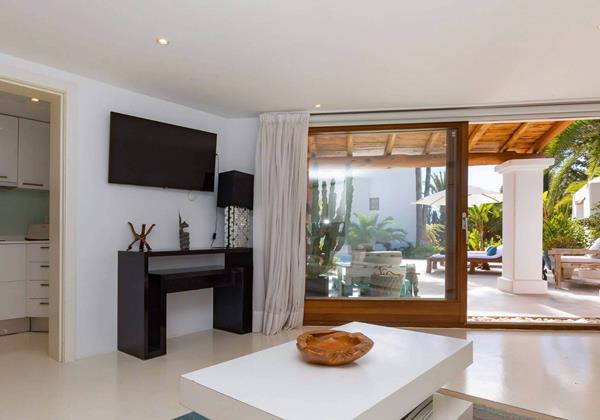 Can Dida Ibiza 32 Min